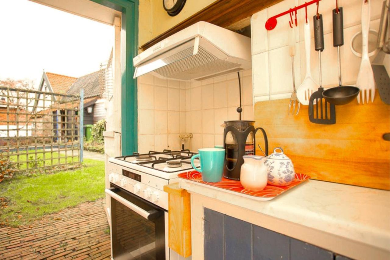 Rustic Retreat: Fireplace, Bbq, + Forest Access Burgh-Haamstede Dış mekan fotoğraf