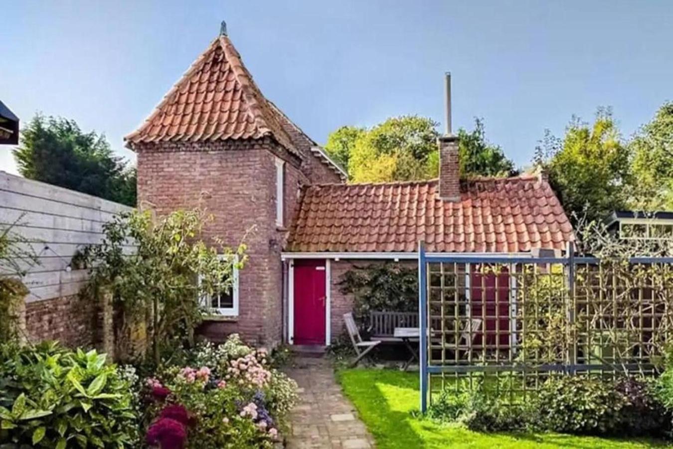 Rustic Retreat: Fireplace, Bbq, + Forest Access Burgh-Haamstede Dış mekan fotoğraf